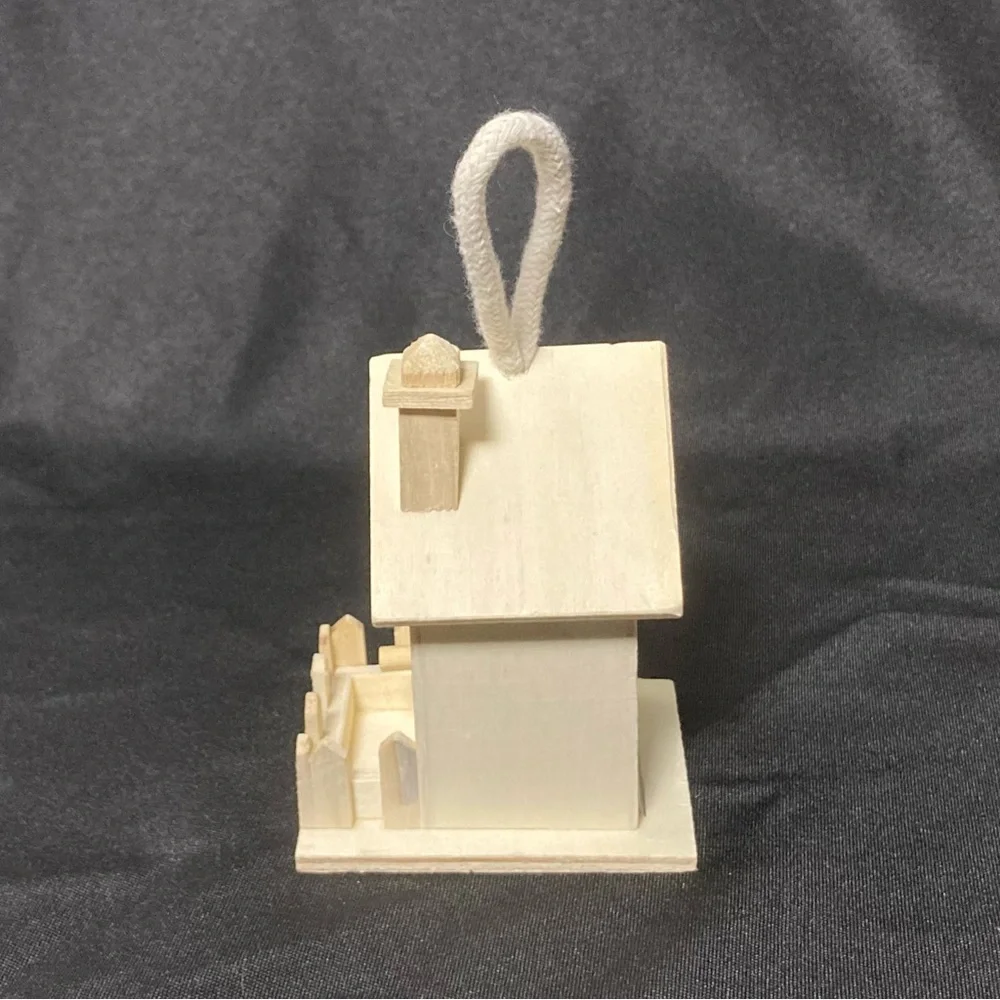 ⭐️ Make Market Valentine’s Day Mini Wooden Birdhouse